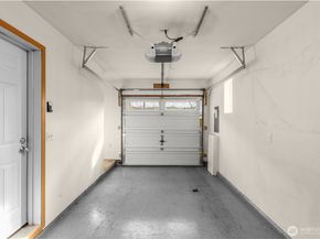 841 5th Place NE, Issaquah WA 98029