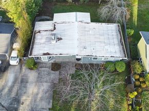 15946 SE 1st Street, Bellevue WA 98008