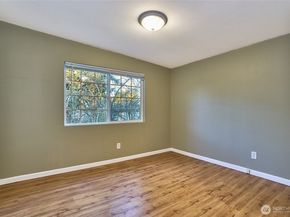 15946 SE 1st Street, Bellevue WA 98008