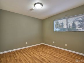 15946 SE 1st Street, Bellevue WA 98008