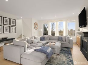 14816 40th Avenue W 4, Lynnwood WA 98087