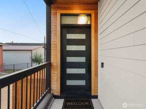 14816 40th Avenue W 4, Lynnwood WA 98087