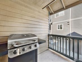 937 C N 97th Street, Seattle WA 98103