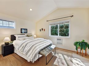 937 C N 97th Street, Seattle WA 98103