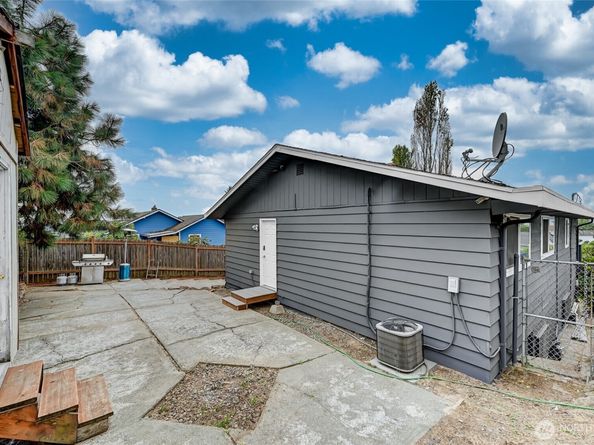 2942 S Fontanelle Street, Seattle WA 98108