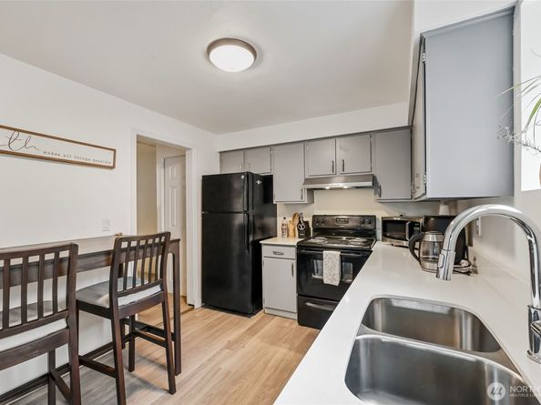 2942 S Fontanelle Street, Seattle WA 98108