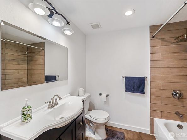 2942 S Fontanelle Street, Seattle WA 98108