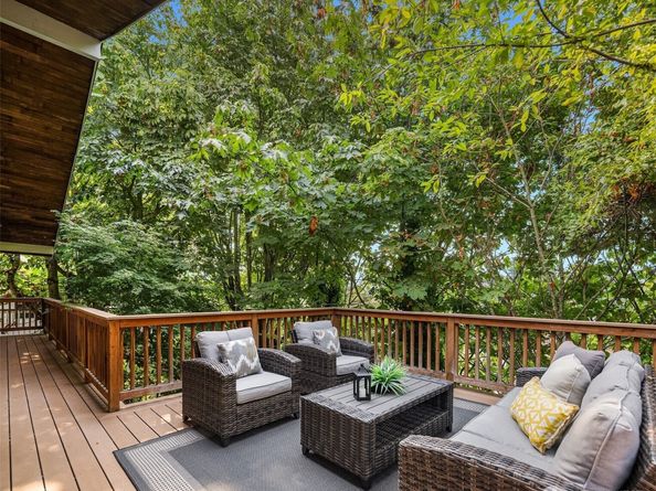 4841 38th Avenue SW, Seattle WA 98126
