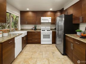 4841 38th Avenue SW, Seattle WA 98126