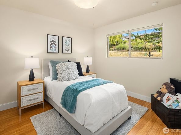 4841 38th Avenue SW, Seattle WA 98126