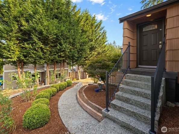 15245 Fremont Avenue N, Shoreline WA 98133