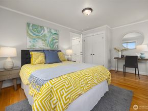 525 W Prospect Street A, Seattle WA 98119