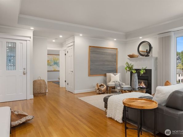 525 W Prospect Street A, Seattle WA 98119