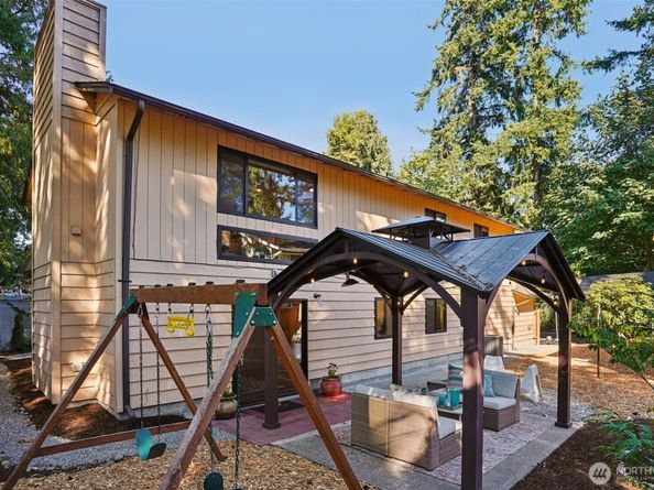 719 N 184th Street, Shoreline WA 98133