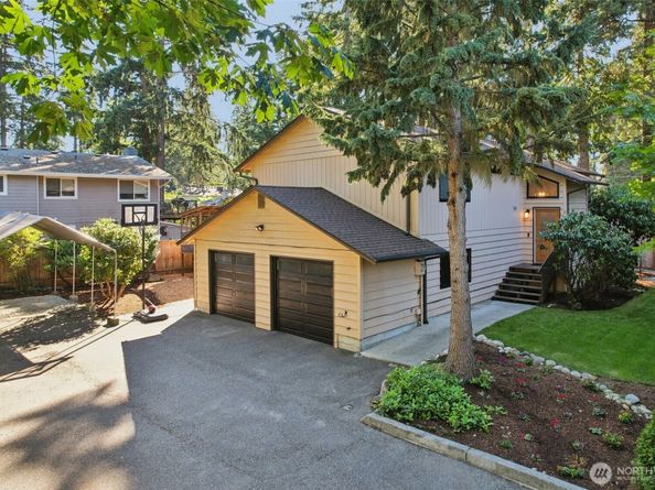 719 N 184th Street, Shoreline WA 98133