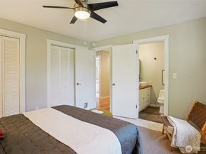 719 N 184th Street, Shoreline WA 98133