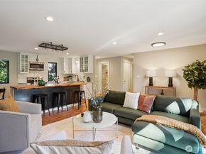 719 N 184th Street, Shoreline WA 98133