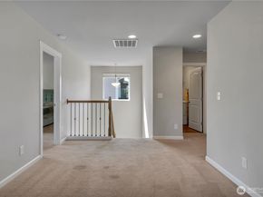 19424 11th Place S, Des Moines WA 98148