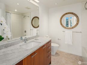10700 NE 4th Street 3312, Bellevue WA 98004