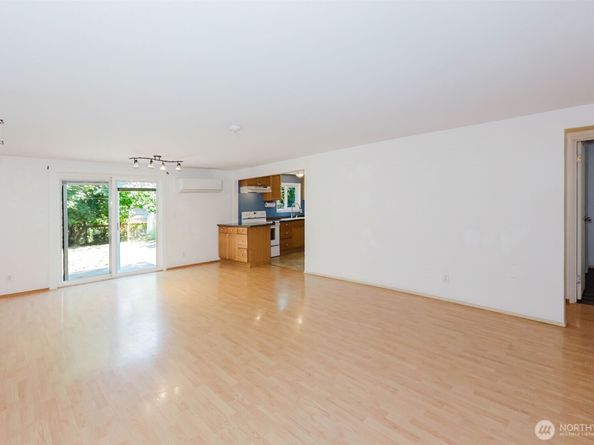 2673 Harold Drive SE, Port Orchard WA 98366