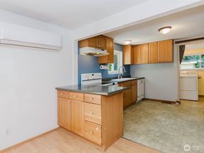 2673 Harold Drive SE, Port Orchard WA 98366