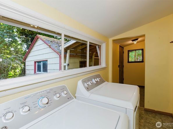 2673 Harold Drive SE, Port Orchard WA 98366