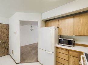 10 E Casino Road 2, Everett WA 98208