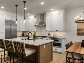 14834 NE 149th Place 12, Woodinville WA 98072
