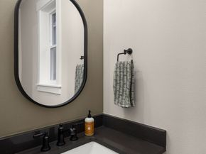 14834 NE 149th Place 12, Woodinville WA 98072