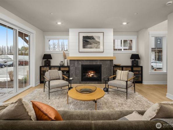 14834 NE 149th Place 12, Woodinville WA 98072