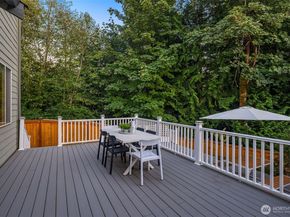 16255 SE 66th St, Bellevue WA 98006