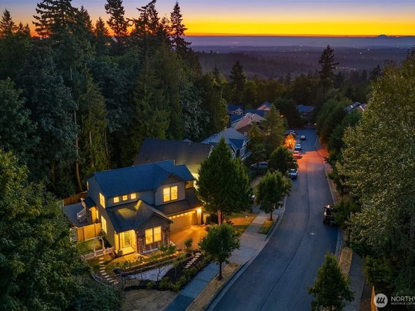 16255 SE 66th St, Bellevue WA 98006