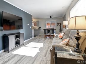 9627 16th Drive W, Everett WA 98204