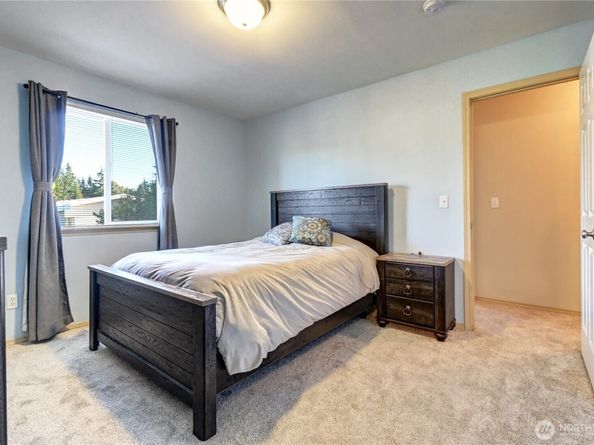 9627 16th Drive W, Everett WA 98204