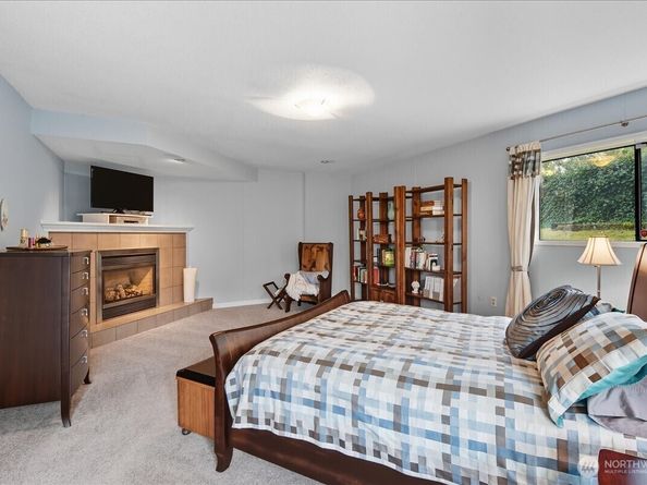 16743 79th Place NE, Kenmore WA 98028