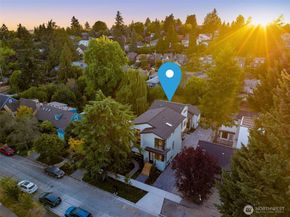 7335 21st Avenue NE B, Seattle WA 98115