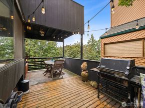 2028 34th Avenue S, Seattle WA 98144