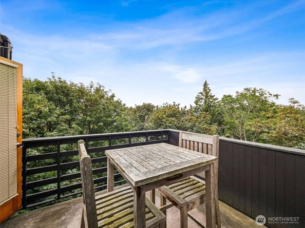 2028 34th Avenue S, Seattle WA 98144
