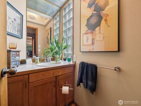 2028 34th Avenue S, Seattle WA 98144