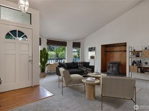 2313 Lincoln Avenue SE, Port Orchard WA 98366