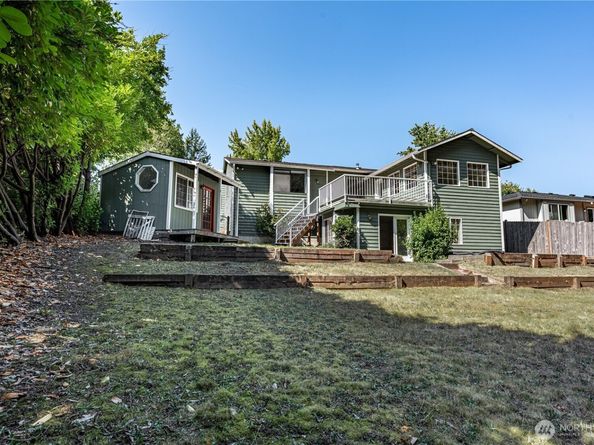 2313 Lincoln Avenue SE, Port Orchard WA 98366