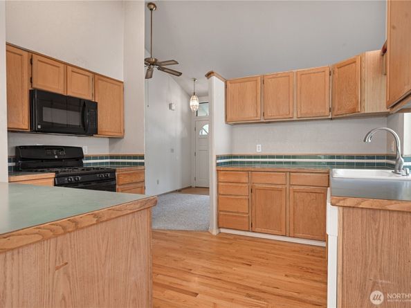 2313 Lincoln Avenue SE, Port Orchard WA 98366