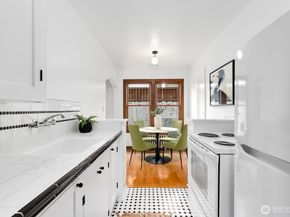 220 W Olympic Place 106, Seattle WA 98119