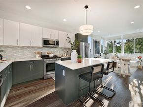 7721 A Mary Avenue NW, Seattle WA 98117