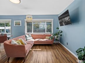 8411 48th Avenue S, Seattle WA 98118