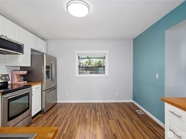 8411 48th Avenue S, Seattle WA 98118