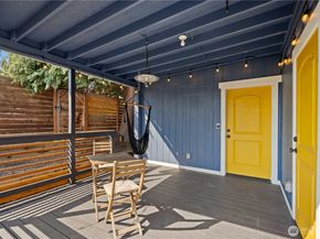8411 48th Avenue S, Seattle WA 98118