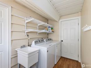 1413 Lindberg Place, Bremerton WA 98310