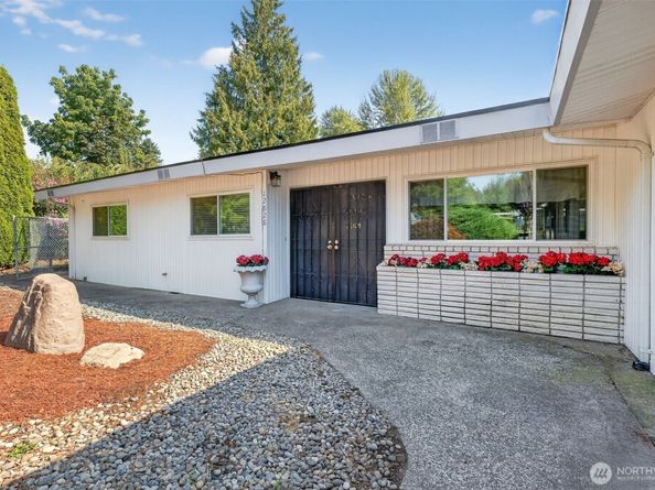 12828 78th Avenue S, Seattle WA 98178