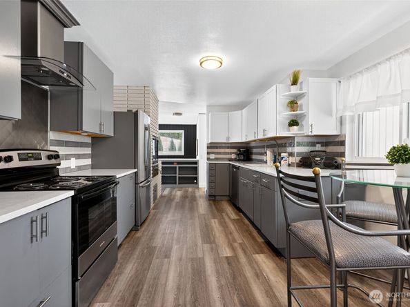 12828 78th Avenue S, Seattle WA 98178